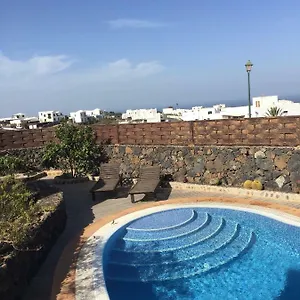 Casa Fenix Tinajo
